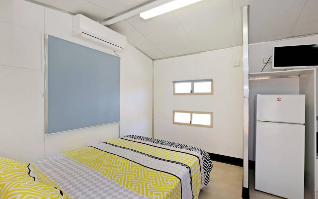 Aaok Moondarra Accommodation Village