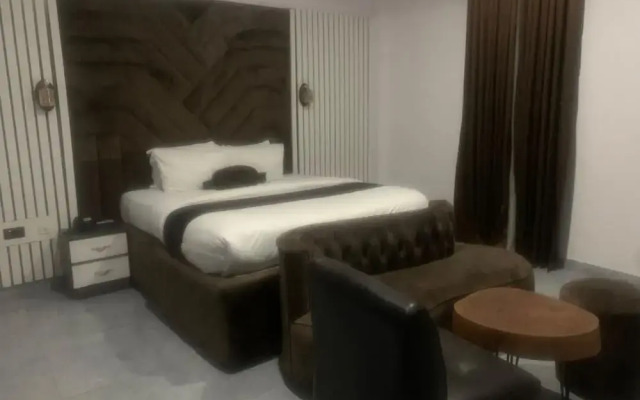 De Bay Lux Hotel and suits