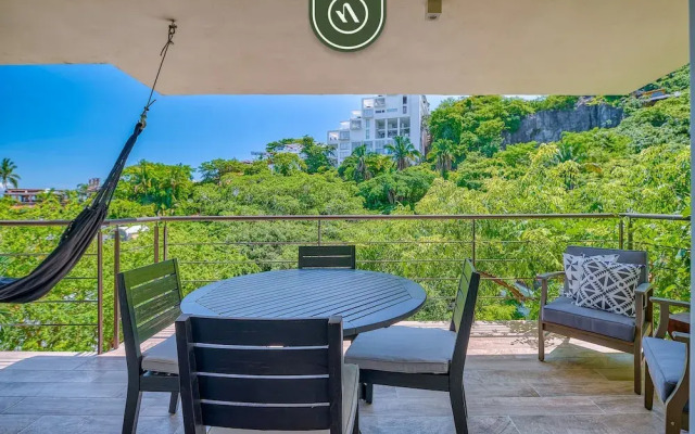 Sea View Residences 302