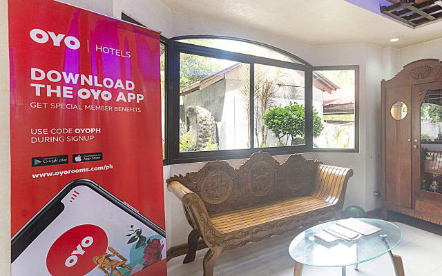 OYO 426 Coco Grove Tourist Inn