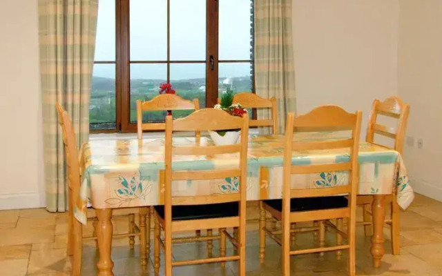 Goleen Heights House