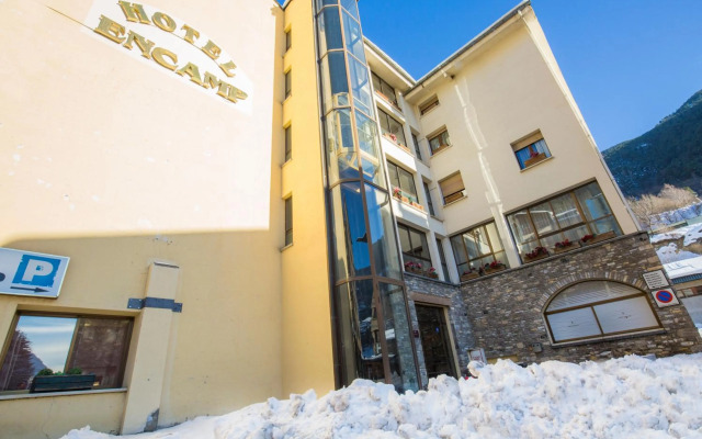 Hotel Encamp