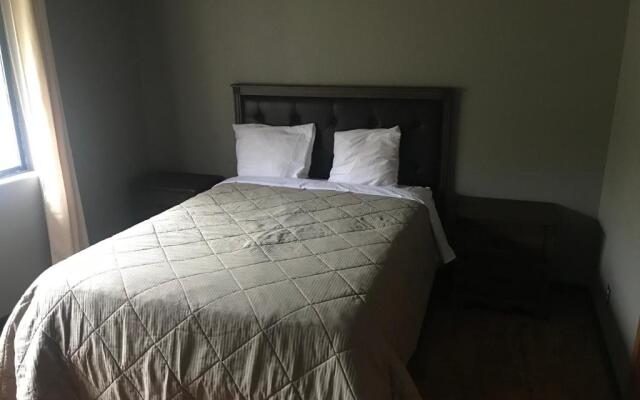 Mountain Trail Lodge & Vacation Rentals