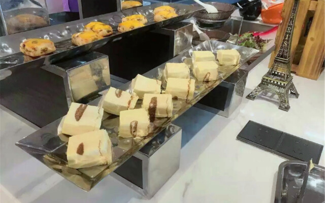 Mercure Hotel (Rugao Fanhua)