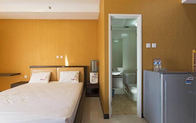 RedDoorz Apartment @ Seasons City