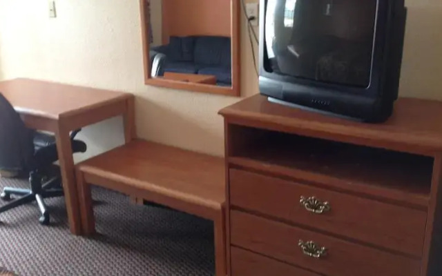 Embers Motor Inn