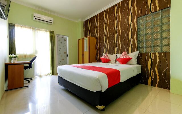 SUPER OYO 338 Guest House Omah Manahan Syariah