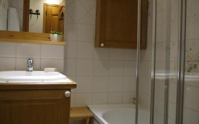 Appartement Méribel, 3 pièces, 6 personnes - FR-1-355-84