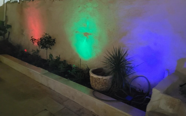 Maya Guest House German Colony Bahai's Gardens Haifa