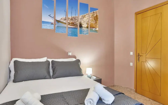 Middle Of Crete Apartment