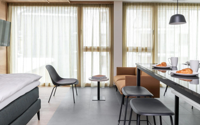 Townhouse N9 – Guest Rooms – St. Moritz