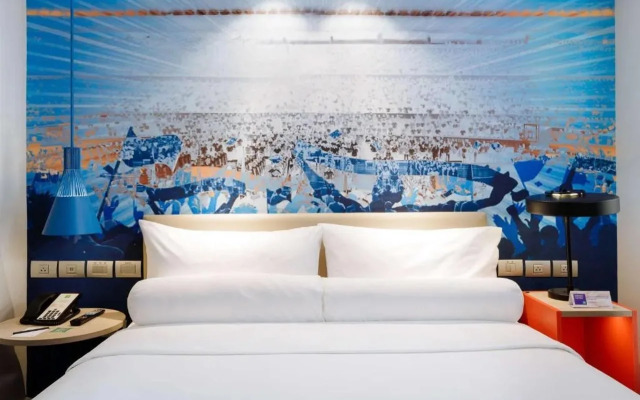 Ibis Styles Manila Araneta City