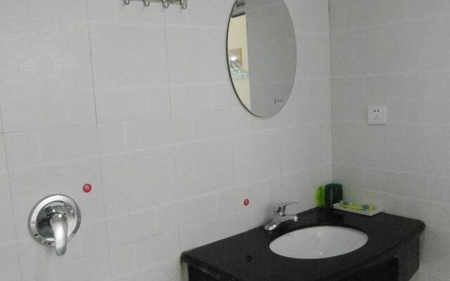 Yuntian Express Hostel (Xuzhou Railway Station)