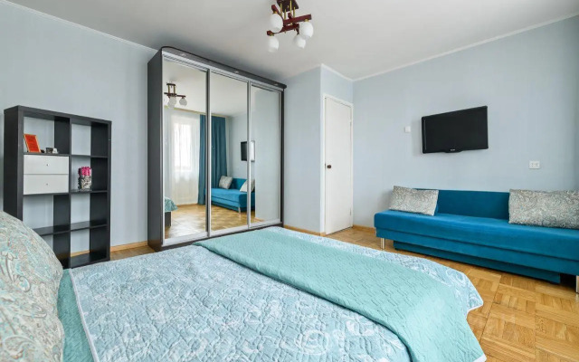 FlatHome 24 (ФлэтХоум 24) на проспекте Северном