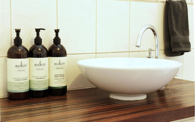 South Freo Bungalow The Hidden sanctuary with Spa Bath