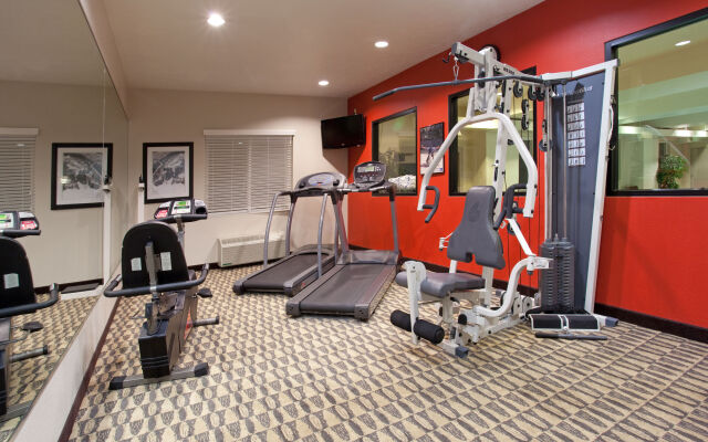 Holiday Inn Express & Suites Ogden by IHG