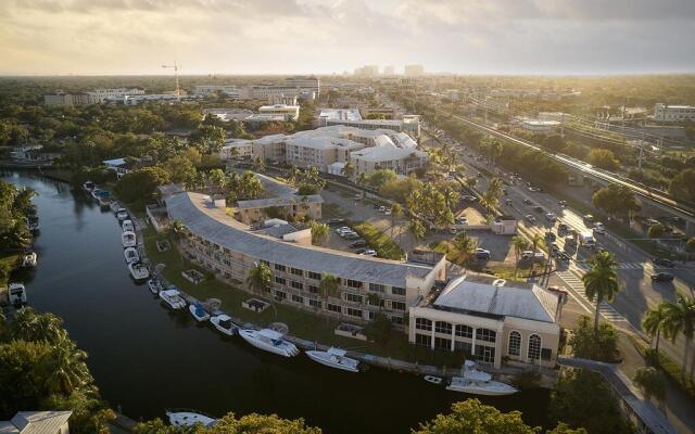 THesis Hotel Miami Coral Gables, Curio Collection by Hilton