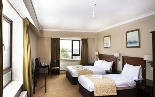 Lawlors Hotel