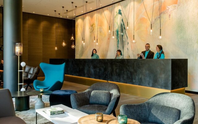 Motel One Köln-Neumarkt