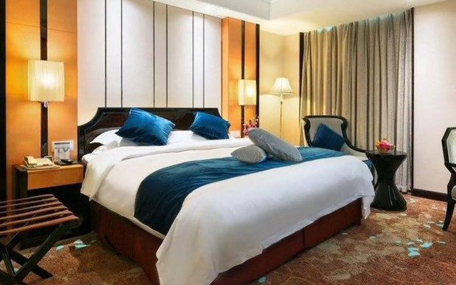 Xinhua International Hotel