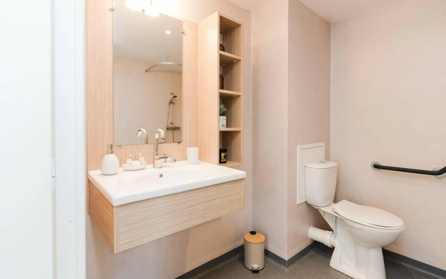 Quality Suites St-Berthevin Laval