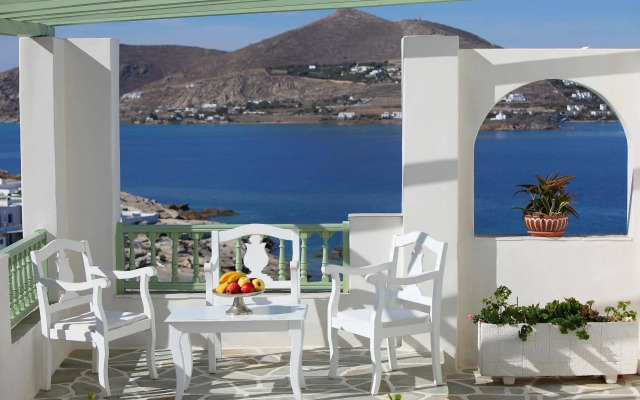 Villa Isabella Studios & Suites