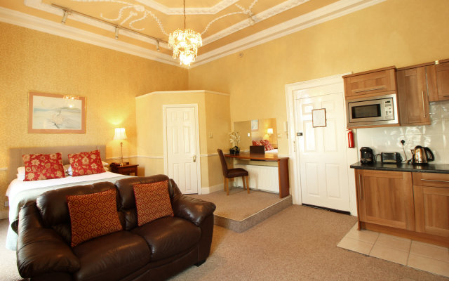 Latchfords Self Catering Apartments