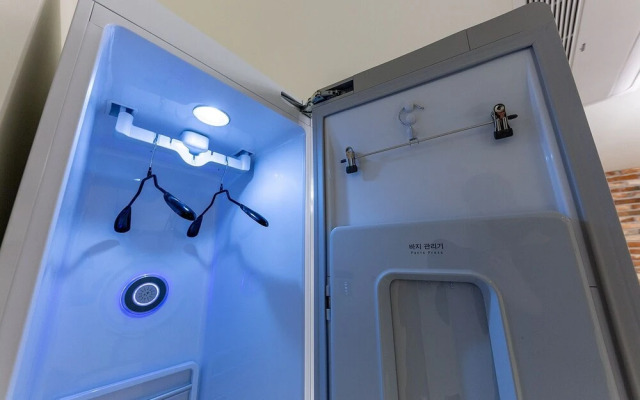 Buan Raum Drive-in Hotel