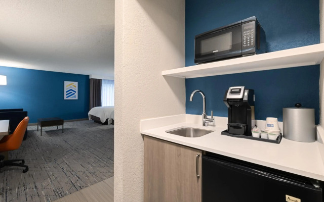 Holiday Inn Express Hotel & Suites Ft. Lauderdale-Plantation by IHG
