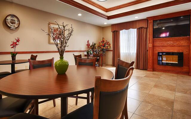 Best Western Plus Monahans Inn & Suites