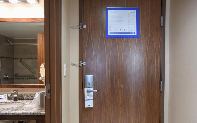 Holiday Inn Express & Suites Celaya by IHG