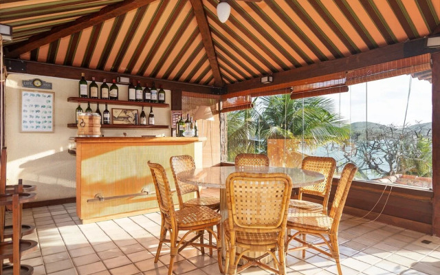 Bz81 Pé na areia na Praia da Ferradura