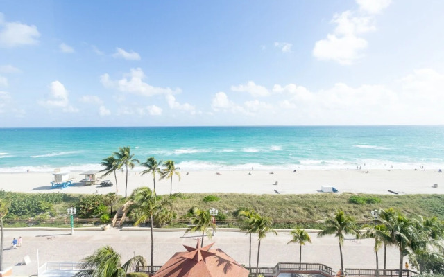 703 Ocean View Hollywood Beach