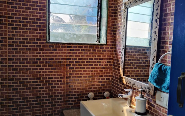 Aqua Arina Holiday Farm House