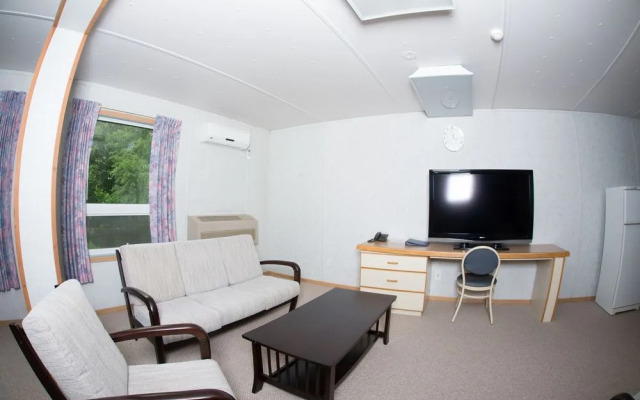 Влад Мотор Инн