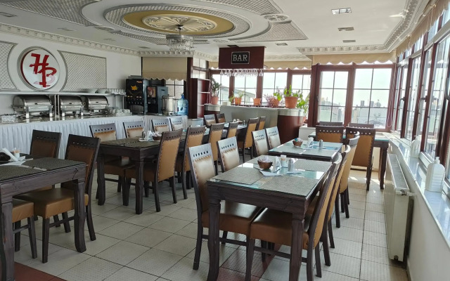 Hotel Bazaar