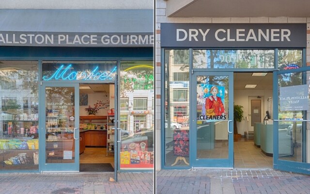 National at Ballston Place