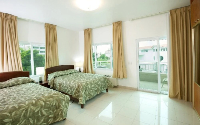 Simpson Bay Suites