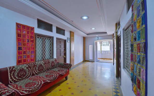 OYO Flagship 2421 Hotel The Ishani