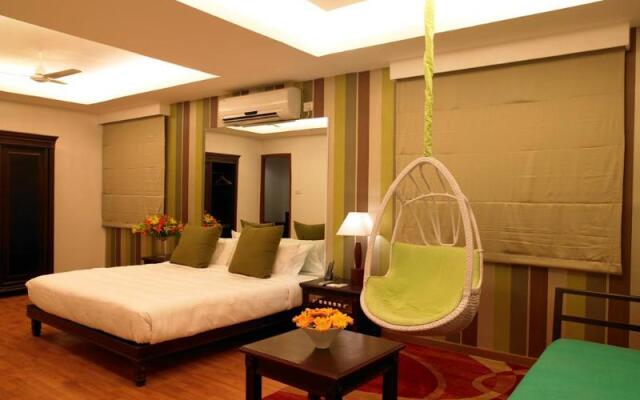 THE CENT Sandhya Hotel