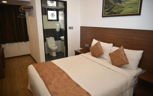 Highlanders Hotel