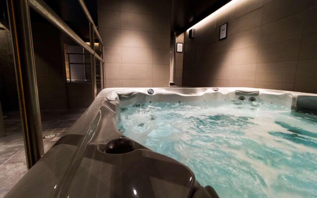Best Western Plus Fort Worth Forest Hill Inn & Suites