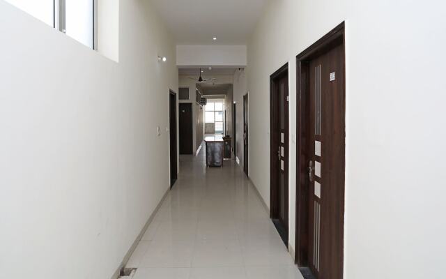 OYO 14634 Star Guest House