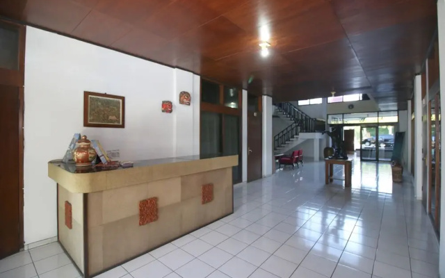 Airy Eco Syariah Otista 106 Kuningan