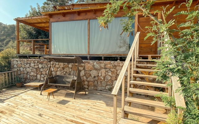 Shambala Lodge Hotel