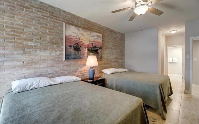 Channelview 214