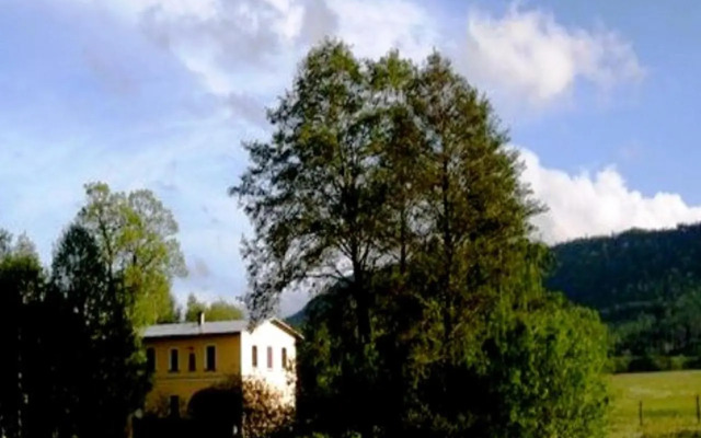 U Dvou lipek pod Broumovskými stěnami