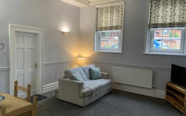 Hursley Lodge
