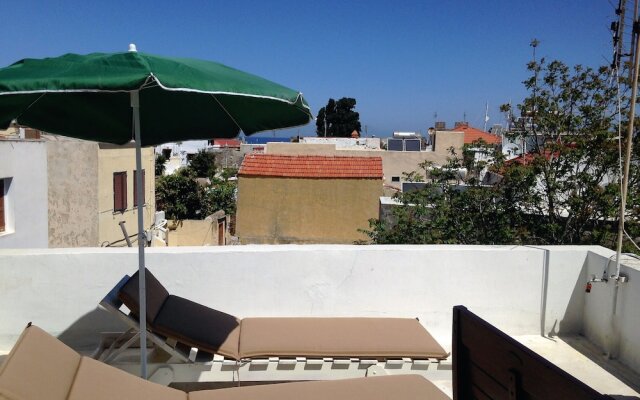 Medieval City House Roof Top & Balcony Old Town