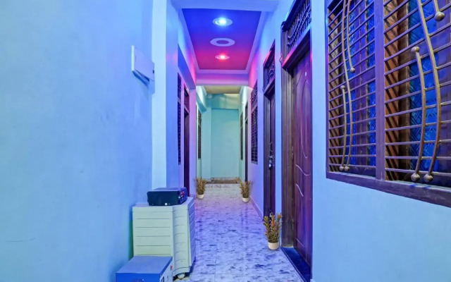 Spot On 70220 Hotel Kanha Inn